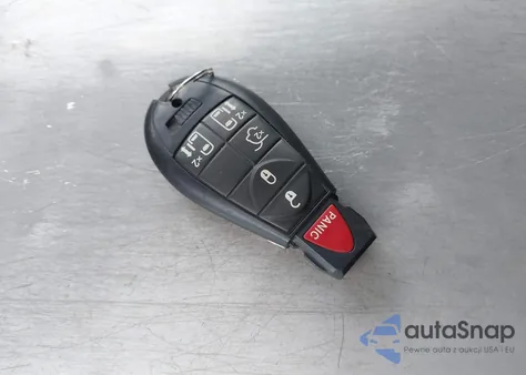 2012 Chrysler Town & Country Touring z USA, uszkodzony, nr VIN 2C4RC1BG2CR116146